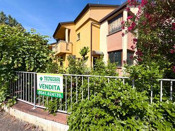 VILLA A SCHIERA A SANTARCANGELO DI ROMAGNA