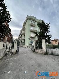 Messina Marine/Ficarazzi - Box di 45 mq