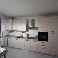 Cucina usata in buone condizioni