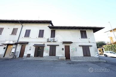 CASA DI CORTE A ALBIATE