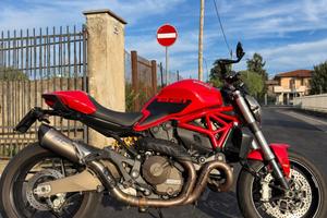 Ducati Monster 821