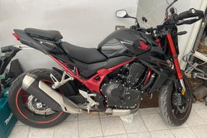 Honda Hornet 750