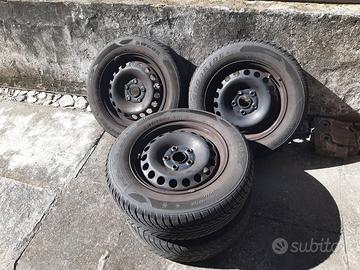 Ruote invernali con 4 cerchi 