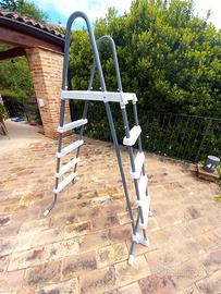 Scaletta per piscina intex