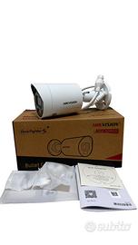 Hikvision 4MP Ultra Series LiveGuard AcuSense Mic