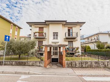 5 LOCALI A SOMMACAMPAGNA