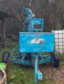 Caricatore forestale 