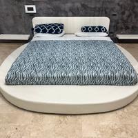 Letto king size rotondo ecopelle bianco