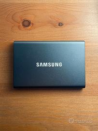 SAMSUNG SSD T7 4tb