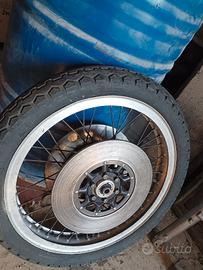 Ruota anteriore Borrani per Honda 750 four