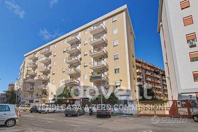 Appartamento Via della Vega, 17, 90124, Palermo