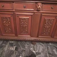 Mobile credenza in noce massiccia