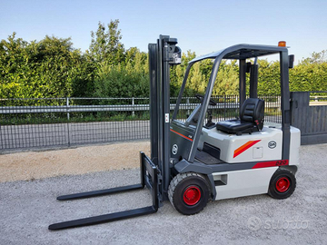 Carrello Elevatore Modello OM D20 Anno 1999