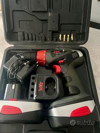 Trapano avvitatore SKIL 14,4 V con 2 batterie
