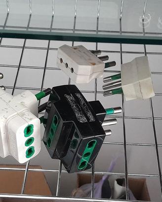 6 Adattatori+2 omaggio