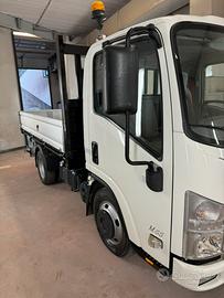 Isuzu m21 55 ql macchina operatrice