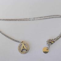 Collana in acciaio con pendente a lettera A