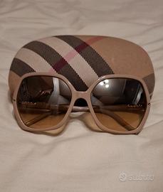 occhiali da sole Burberry  originali 