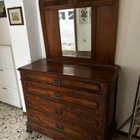 Comó antico con specchiera in kegno massello