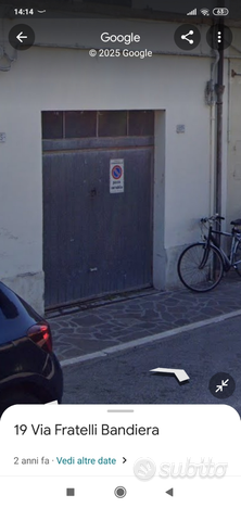 Spazioso garage allo stato grezzo