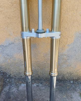 showa 49- piastre e parafango kove 800 x pro rall