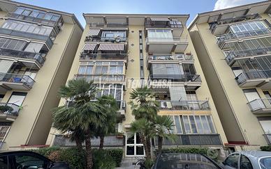 Appartamento a Caserta Via E. Ruggiero 4 locali