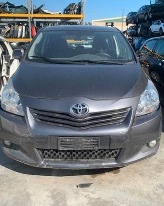 TOYOTA VERSO 2.0D - ANNO 2009 - PER RICAMBI