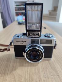Macchina fotografica Mamiya 135