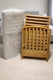 Lettino in legno per bambini 1-3 anni