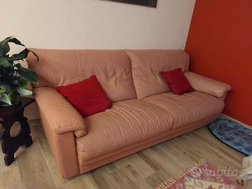 divano in pelle