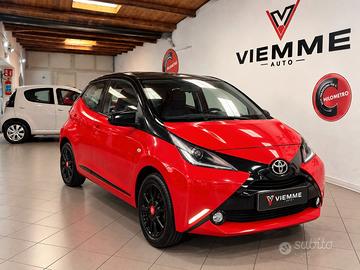 Toyota Aygo 1.0 VVT-i 69 CV 5 porte x-cite TSS