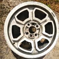 MOMO Design VEGA - 6 x 14 - cerchio in lega '70