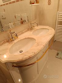 mobile bagno e credenza 