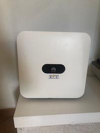 Inverter 3 KW Huawei sun 2000.