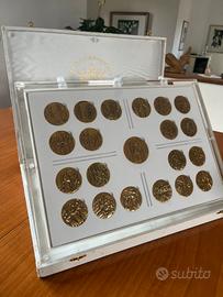 Cofanetto di Floriano Bodini, ottone d’orato