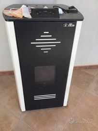 Stufa idropellet 27 kw