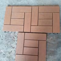 26 piastrelle in WPC  per giardini 