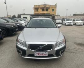 VOLVO XC70 D5 AWD Summum 4X4