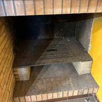 Piano per camino in ferro 2cm con cassettone inox