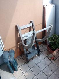 Porta legna tradizionale a spalla in legno