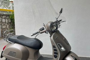 Vespa 300 GTS