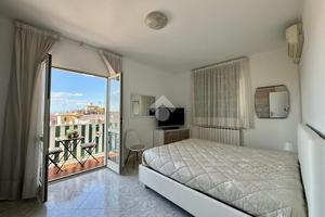 2 LOCALI A CASAMICCIOLA TERME