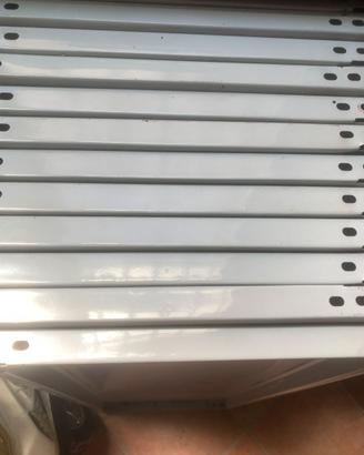 scaffali metallici industriali