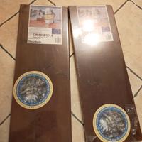 Due mensole in legno di abete color noce nuove 