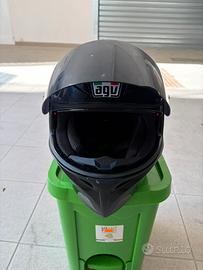 Casco AGV