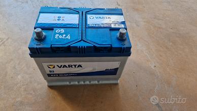 Batteria auto Varta E23 70 Ah 630 A