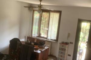 Villetta di testa con giardino