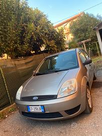 Ford fiesta benzina 1.4