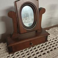 soprammobile in legno 