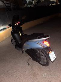 Scooter geopolis 125